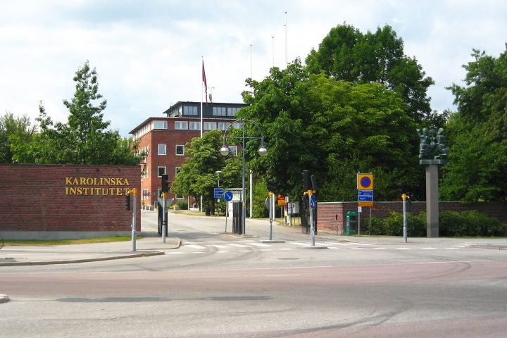 Karolinska Institutet, infart från Solnavägen