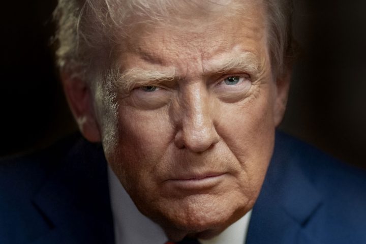 Official Presidential Portrait of President Donald J. Trump in his second term