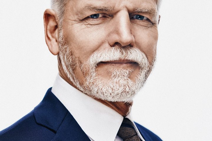 Official presidential portrait of Petr Pavel